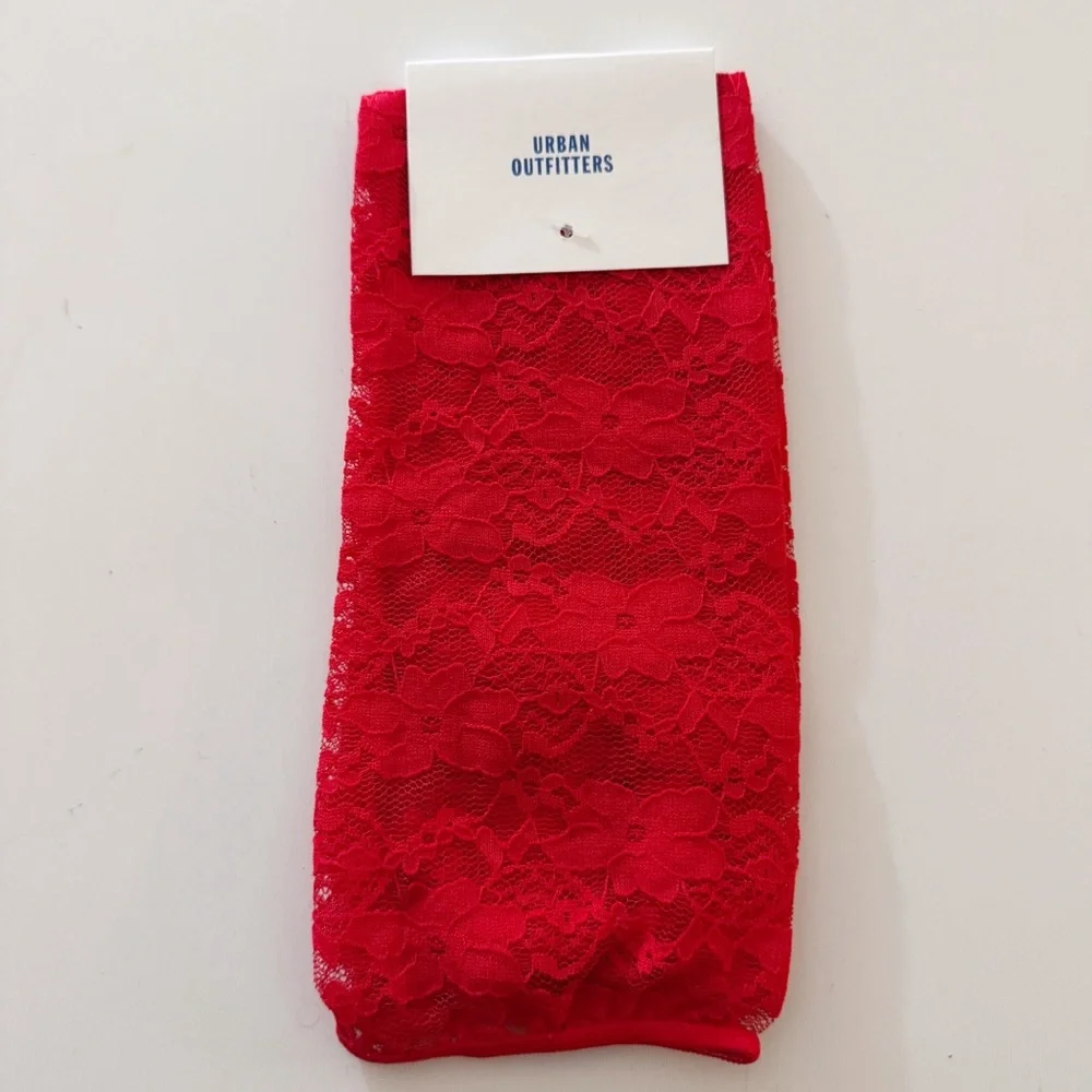 Urban Outfitters Hillary Lace Crew Socks in Red